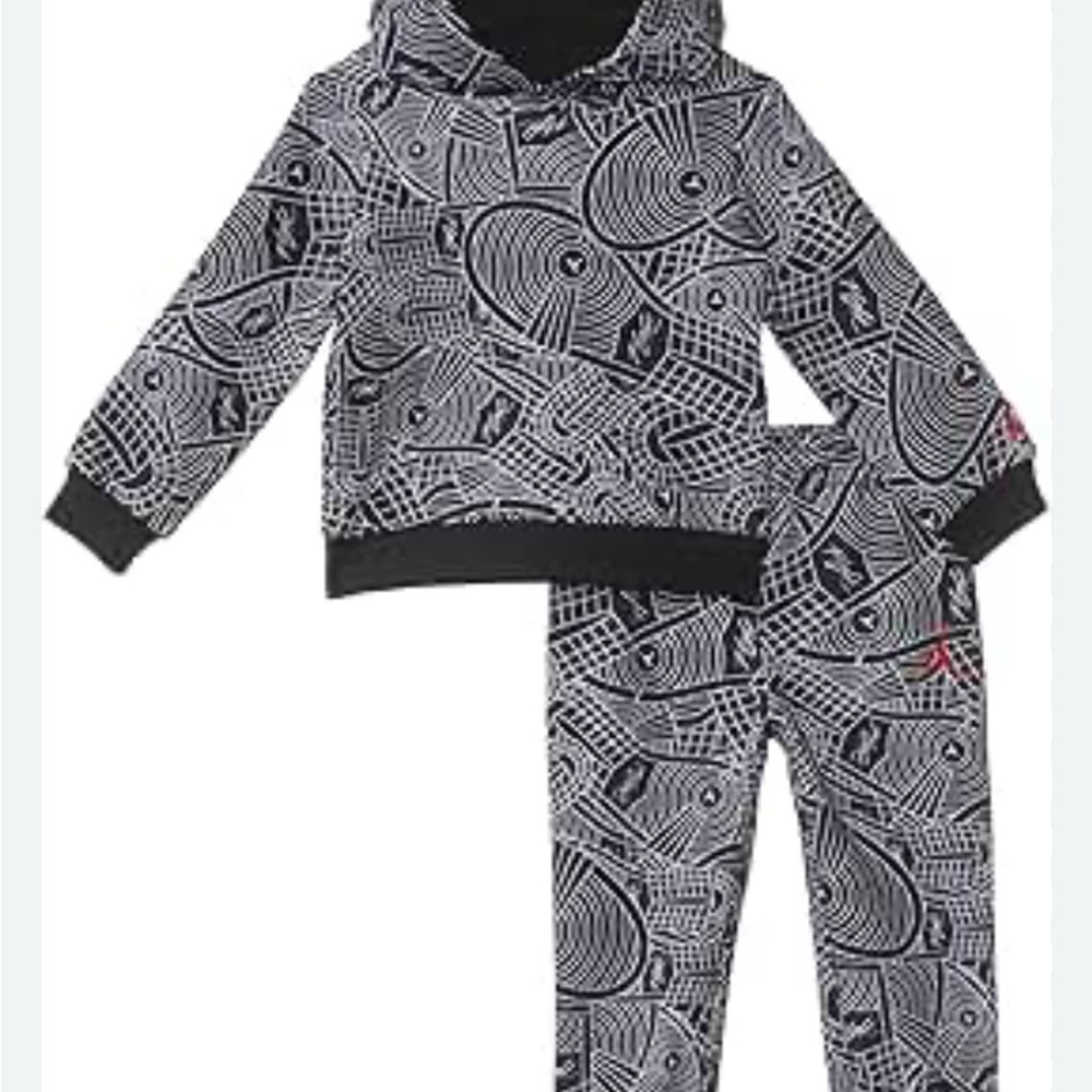Jordan Baby Girl's Flight All Over Print Pullover Set  Sz: 24 M; EUC